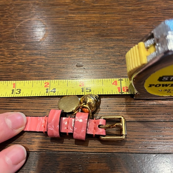 Alexander McQueen pink crocodile wrap bracelets. - Picture 7 of 10